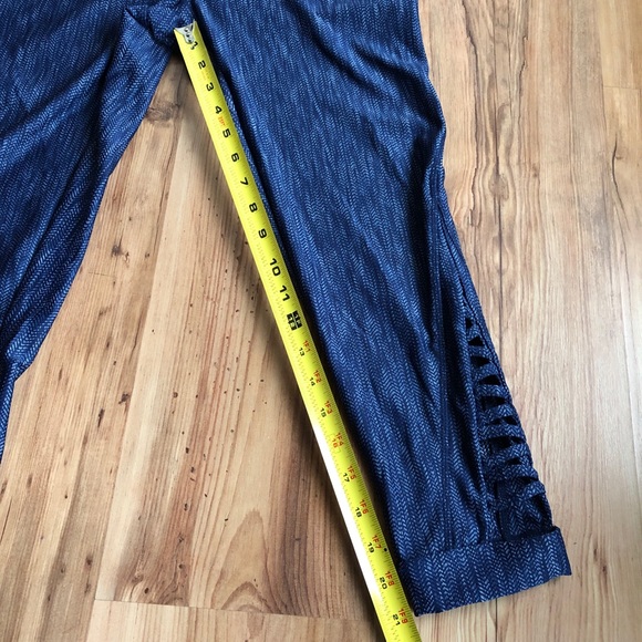 DANSKIN Capri Leggings Yoga Active Blue Small - Picture 8 of 14